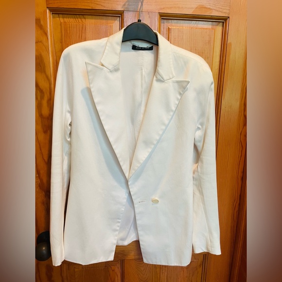 Gucci Handbags - EUC GUCCI LINEN DOUBLE BREASTED BLAZER